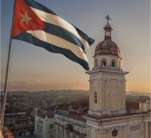 Viajar-a-Cuba-🇨🇺-220x300